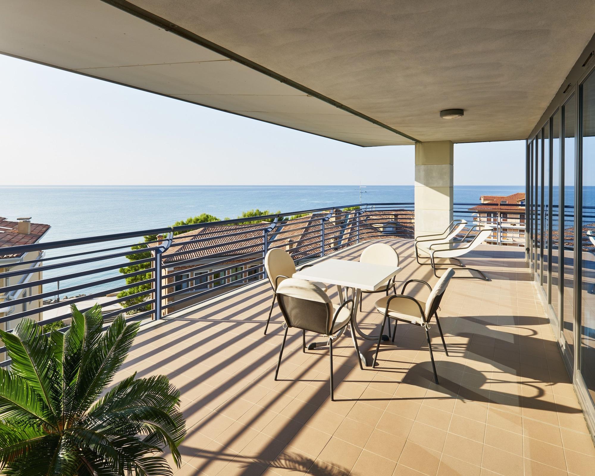 Hotel Fonzari Grado Buitenkant foto