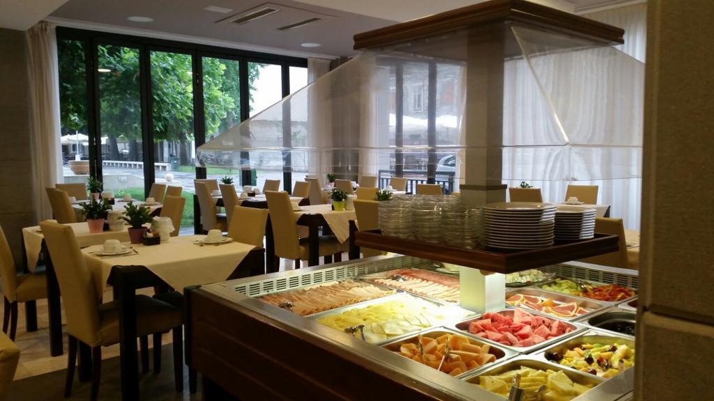 Hotel Fonzari Grado Buitenkant foto